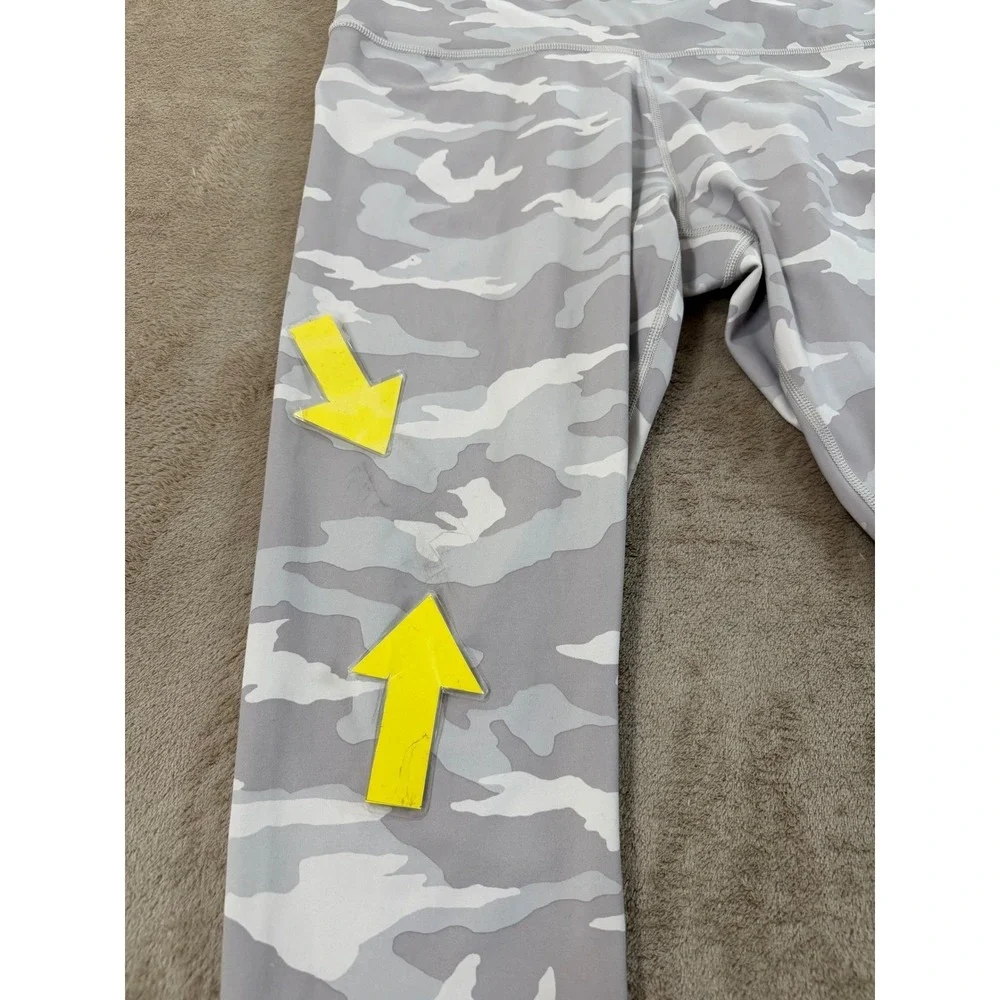 Athleta Elation Tight Grey‎ Leggings Womens Size 1X White Camo